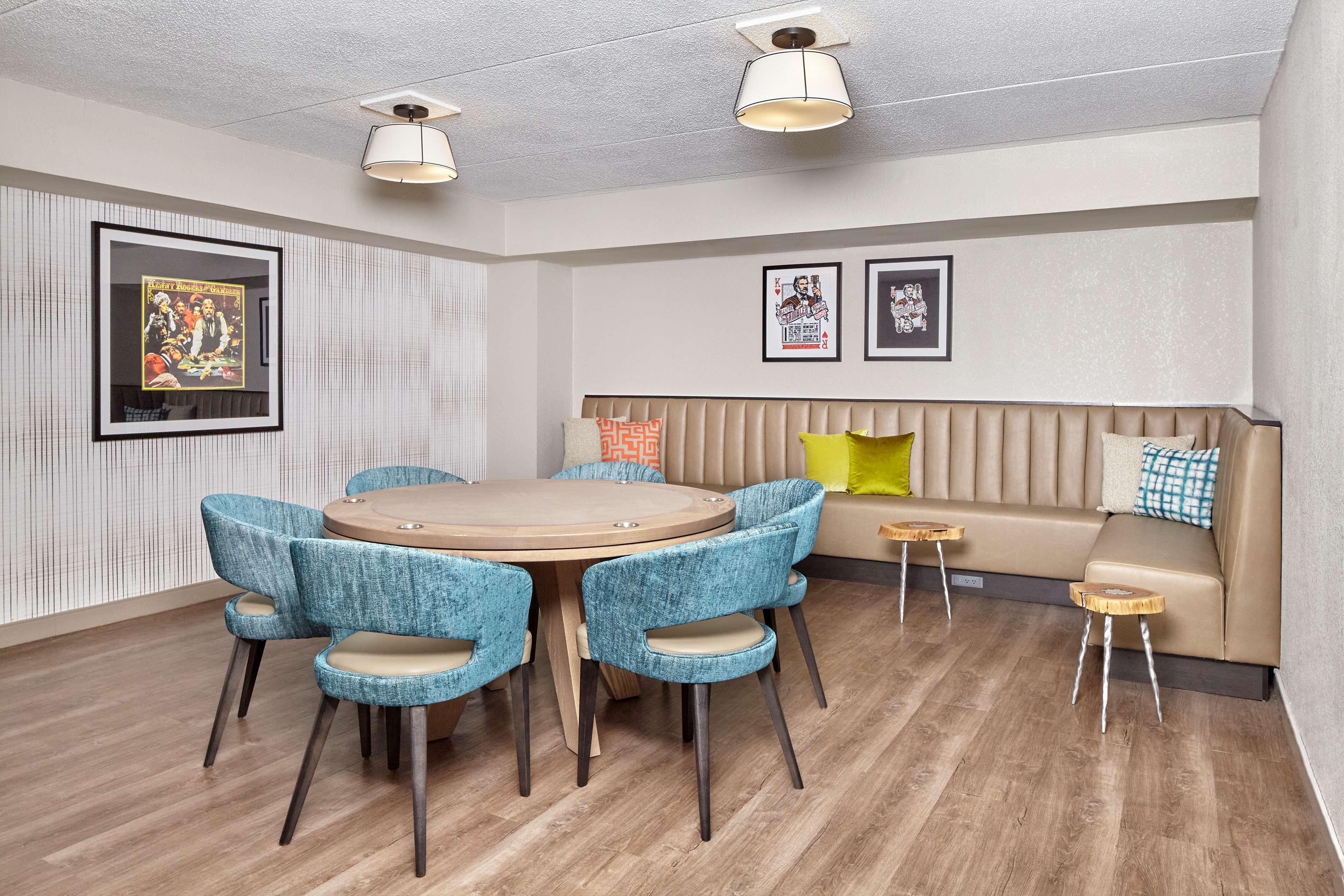 Doubletree Suites By Hilton Nashville Airport Extérieur photo