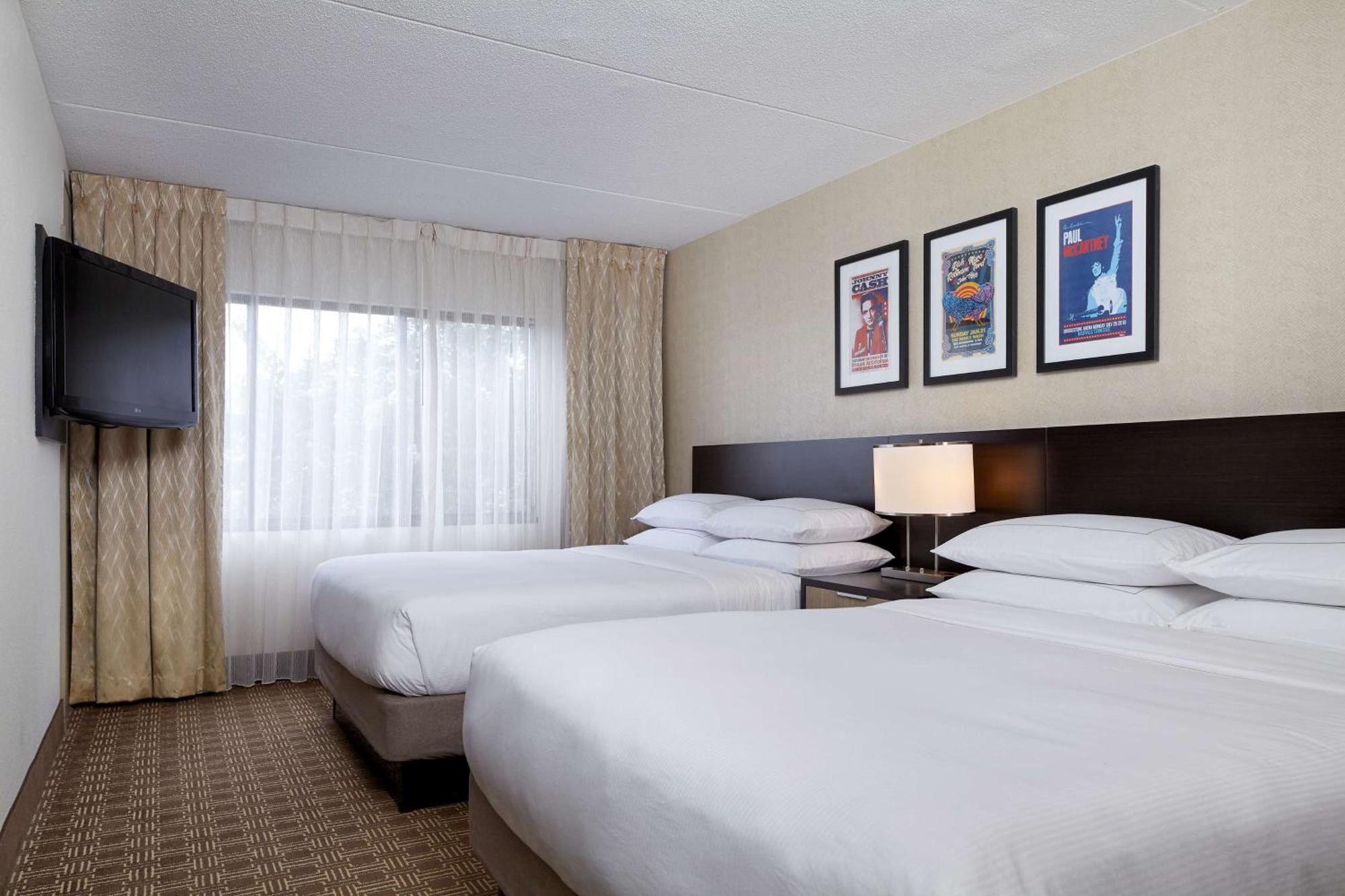 Doubletree Suites By Hilton Nashville Airport Extérieur photo